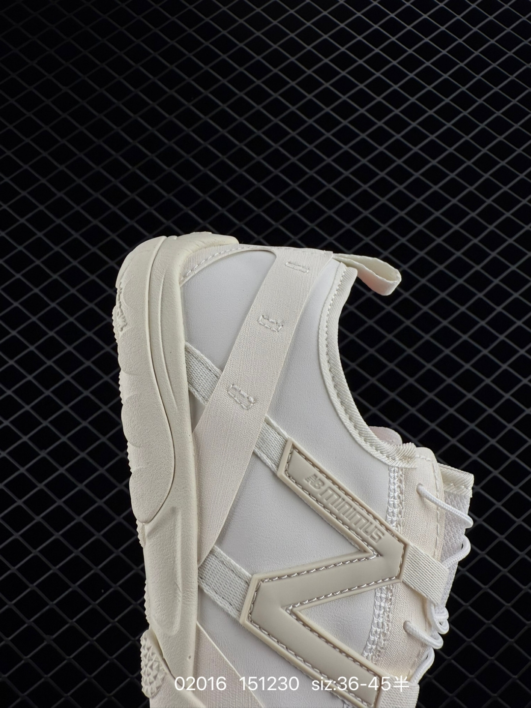 ISSEY MIYAKE x New Balance NB MT10O